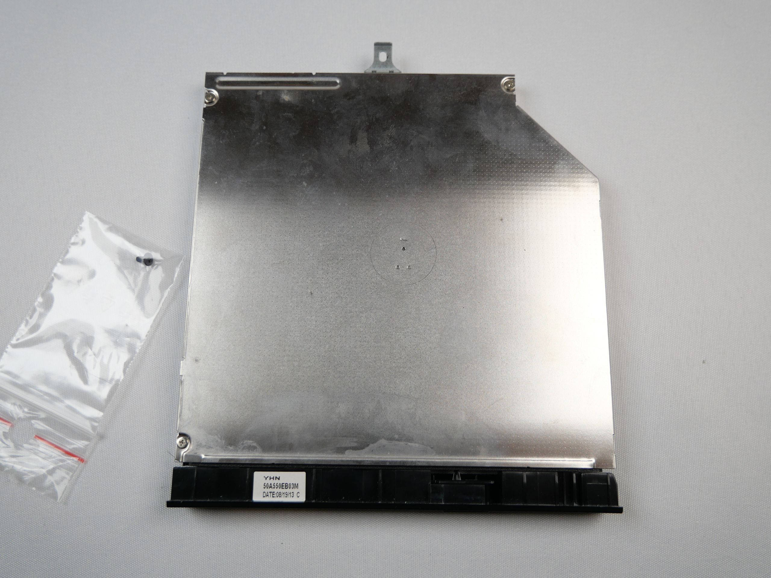 asus-p550cc-xo558g-cd-dvd-drive-45-2
