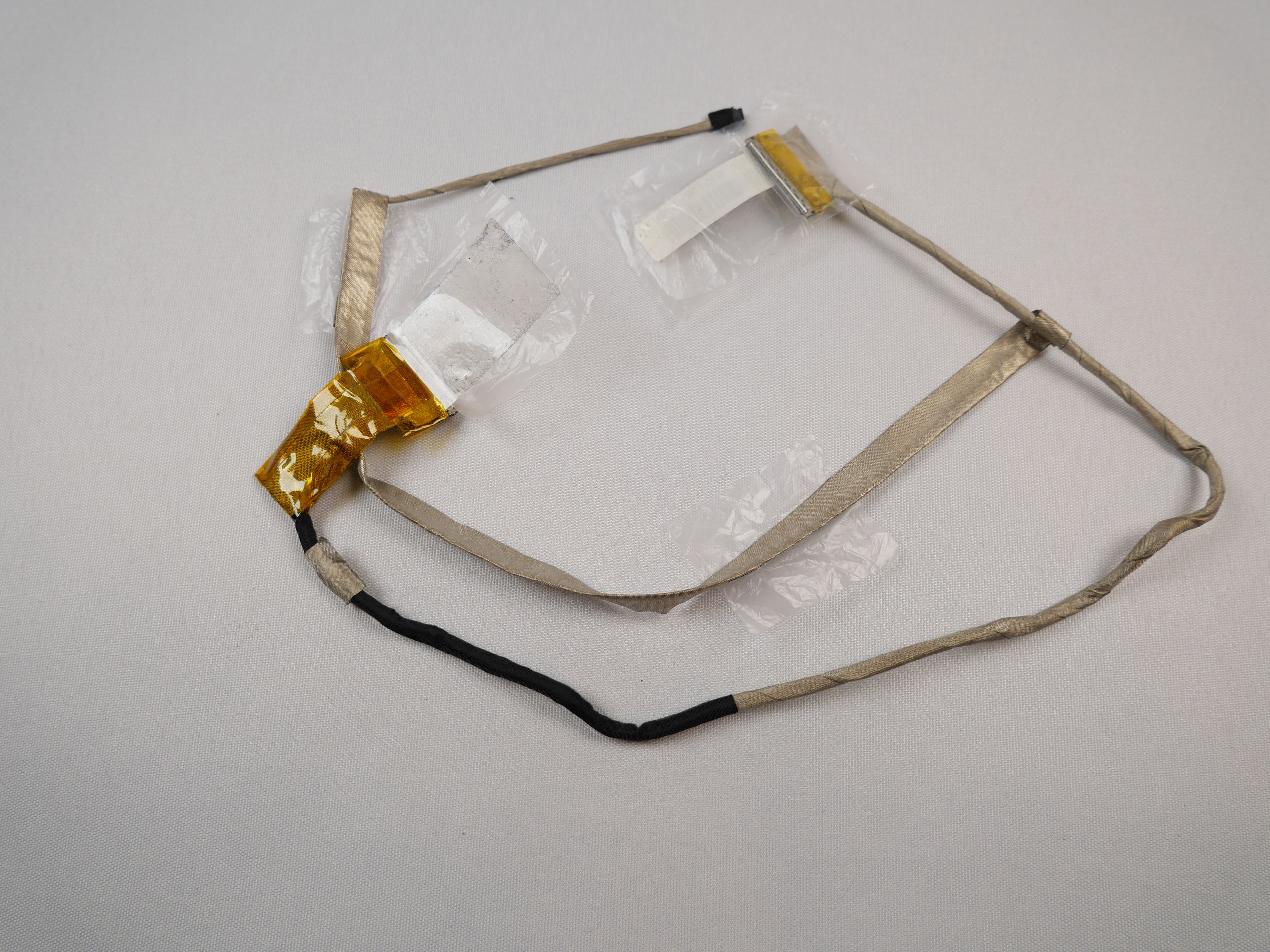 asus-p550cc-xo558g-display-webcam-cable-51-2