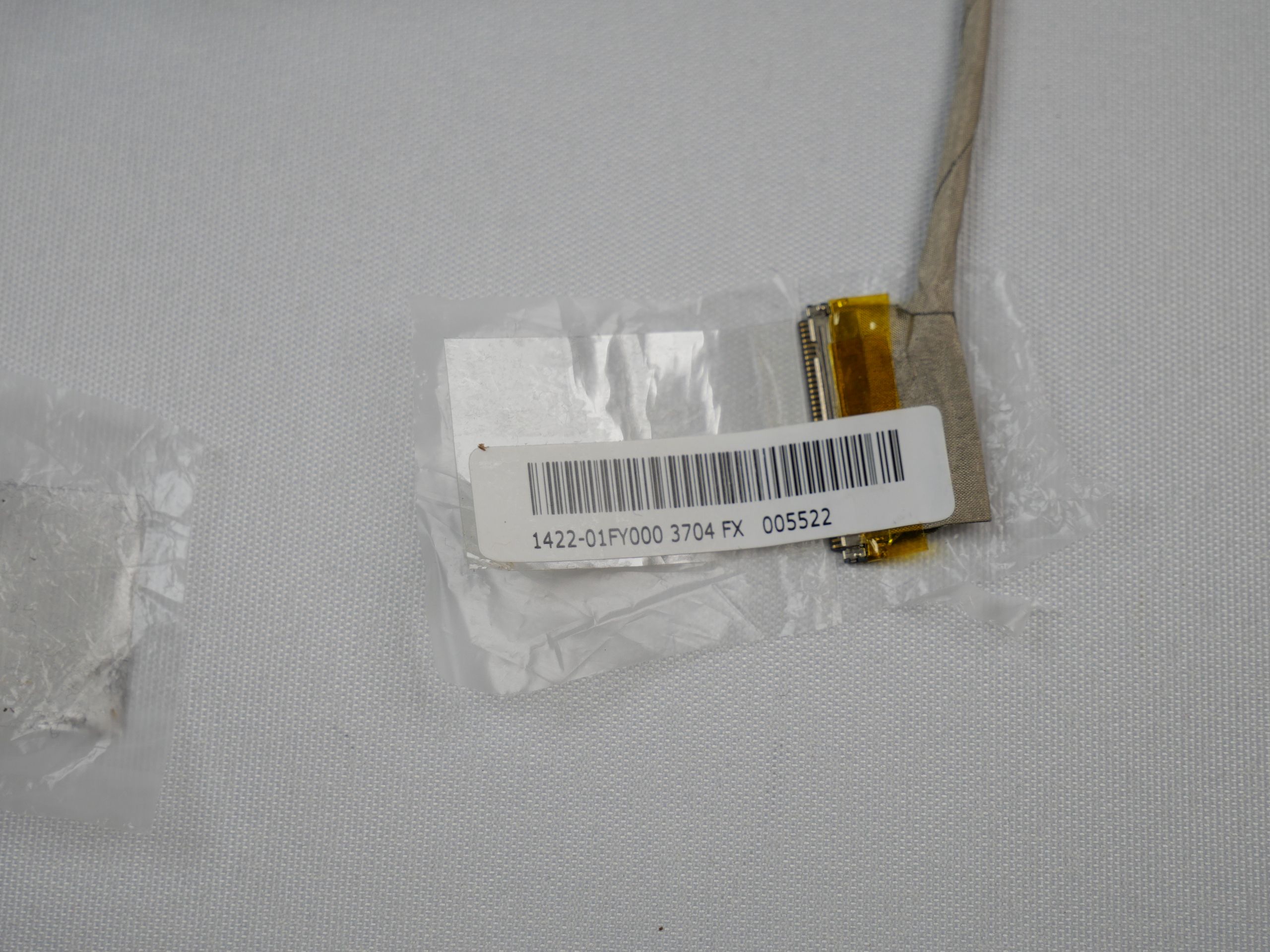 asus-p550cc-xo558g-display-webcam-cable-51-3