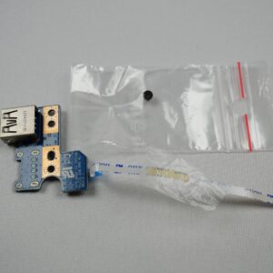 toshiba-satellite-c855d-102-module-board-usb-connector-204-3