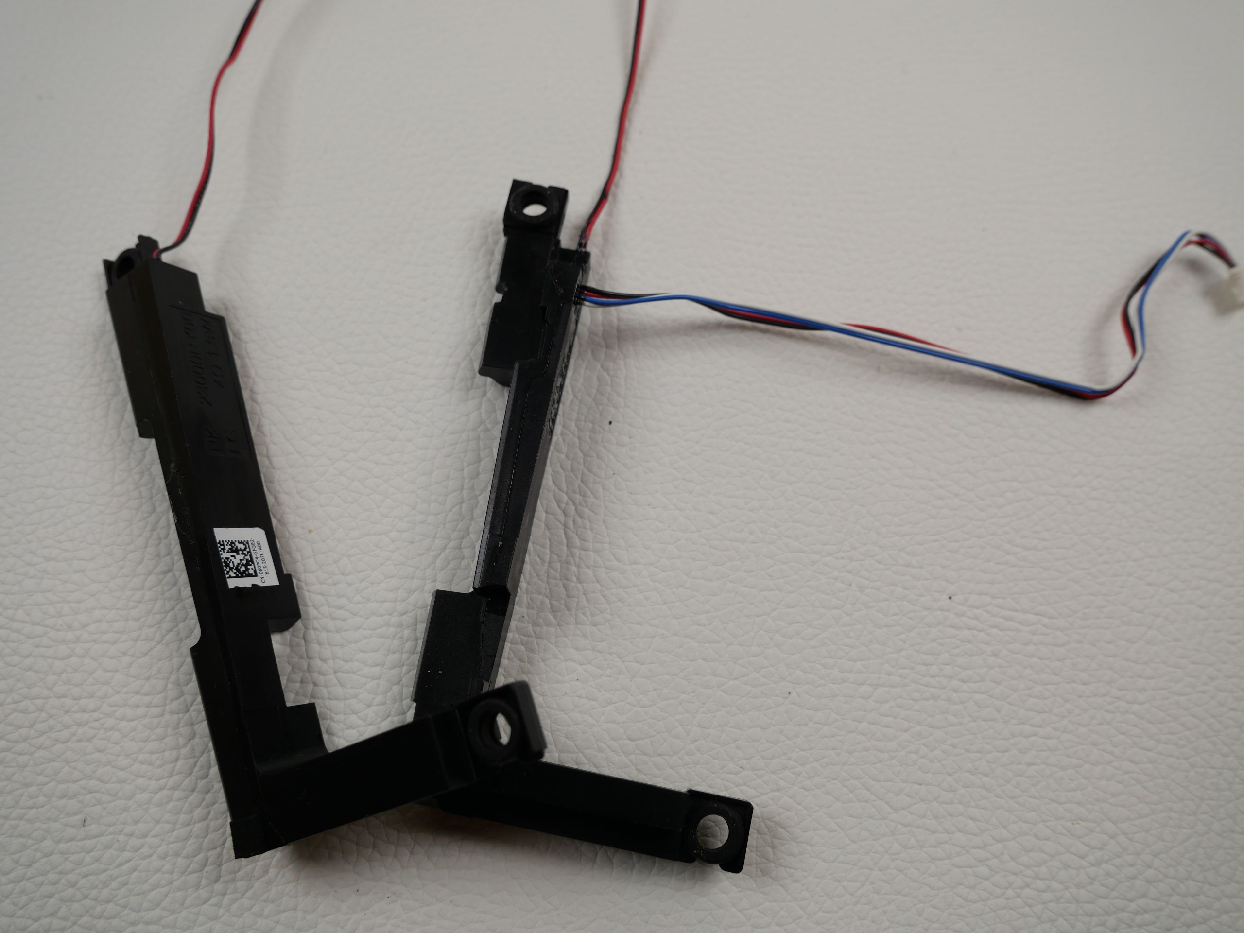 alienware-17-r3-speaker-423-1