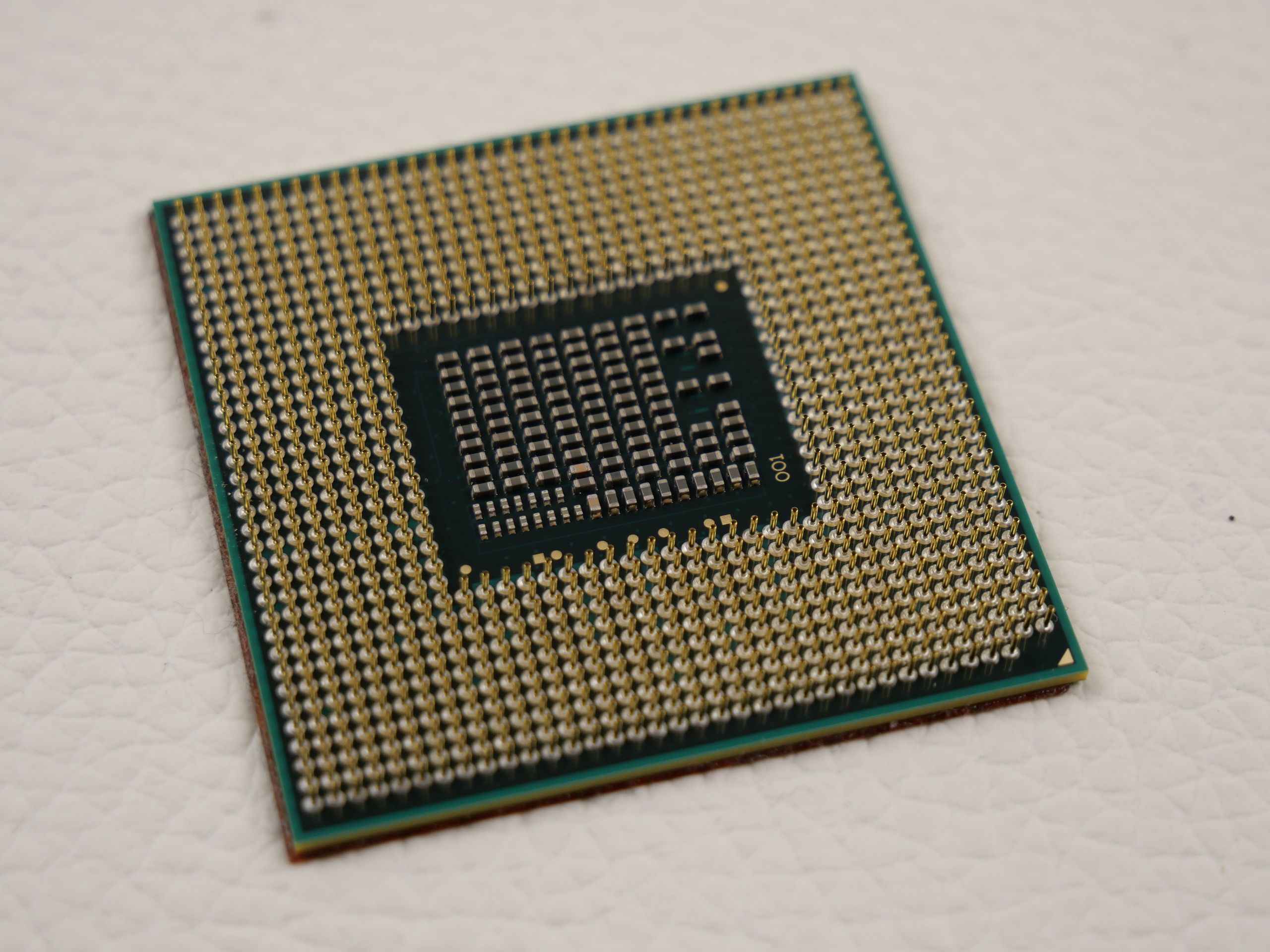 asus-b33e-ro026x-cpu-main-processor-442-2