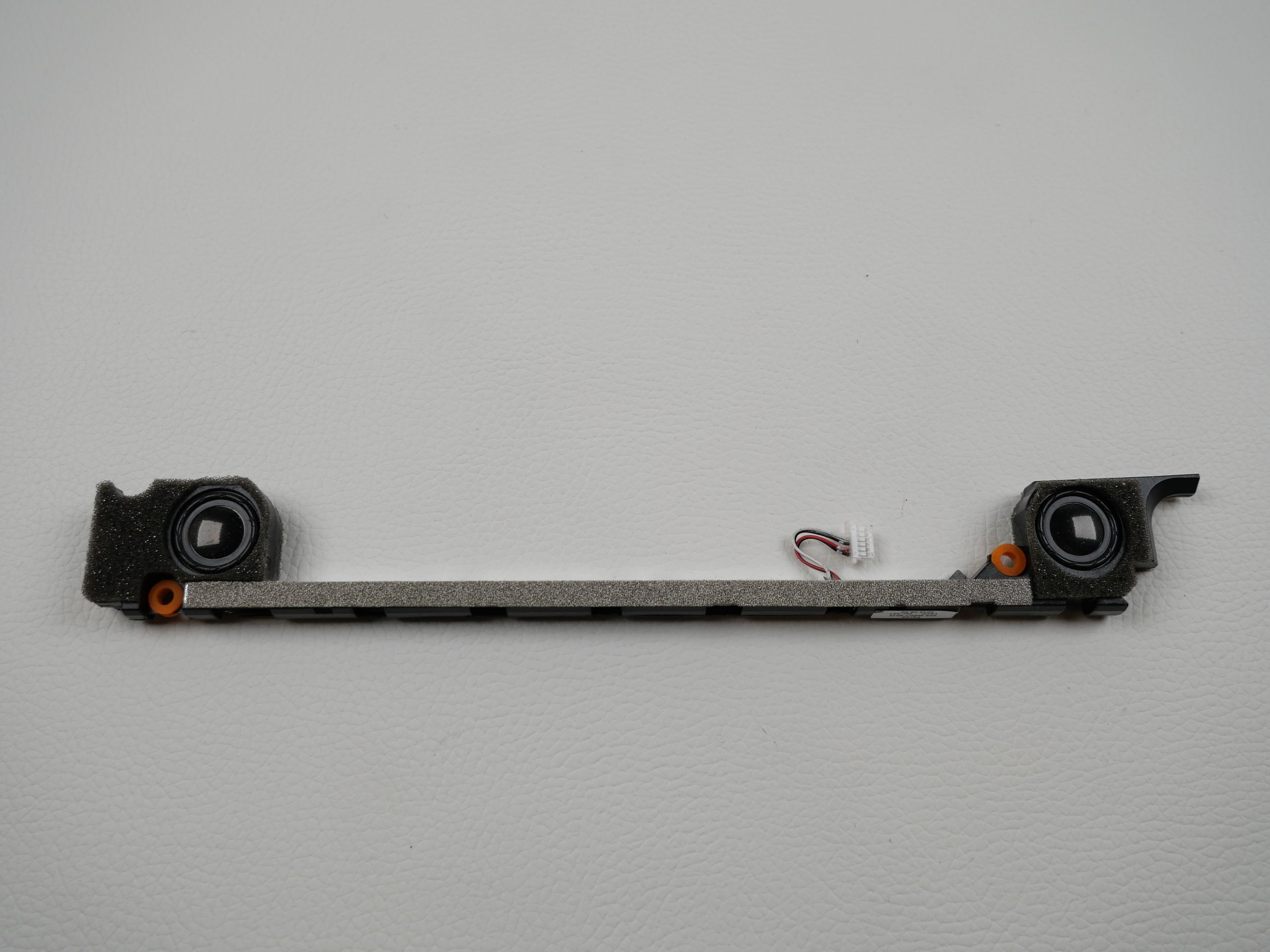 hp-pavilion-x360-14-dh0222ng-speaker-330-1