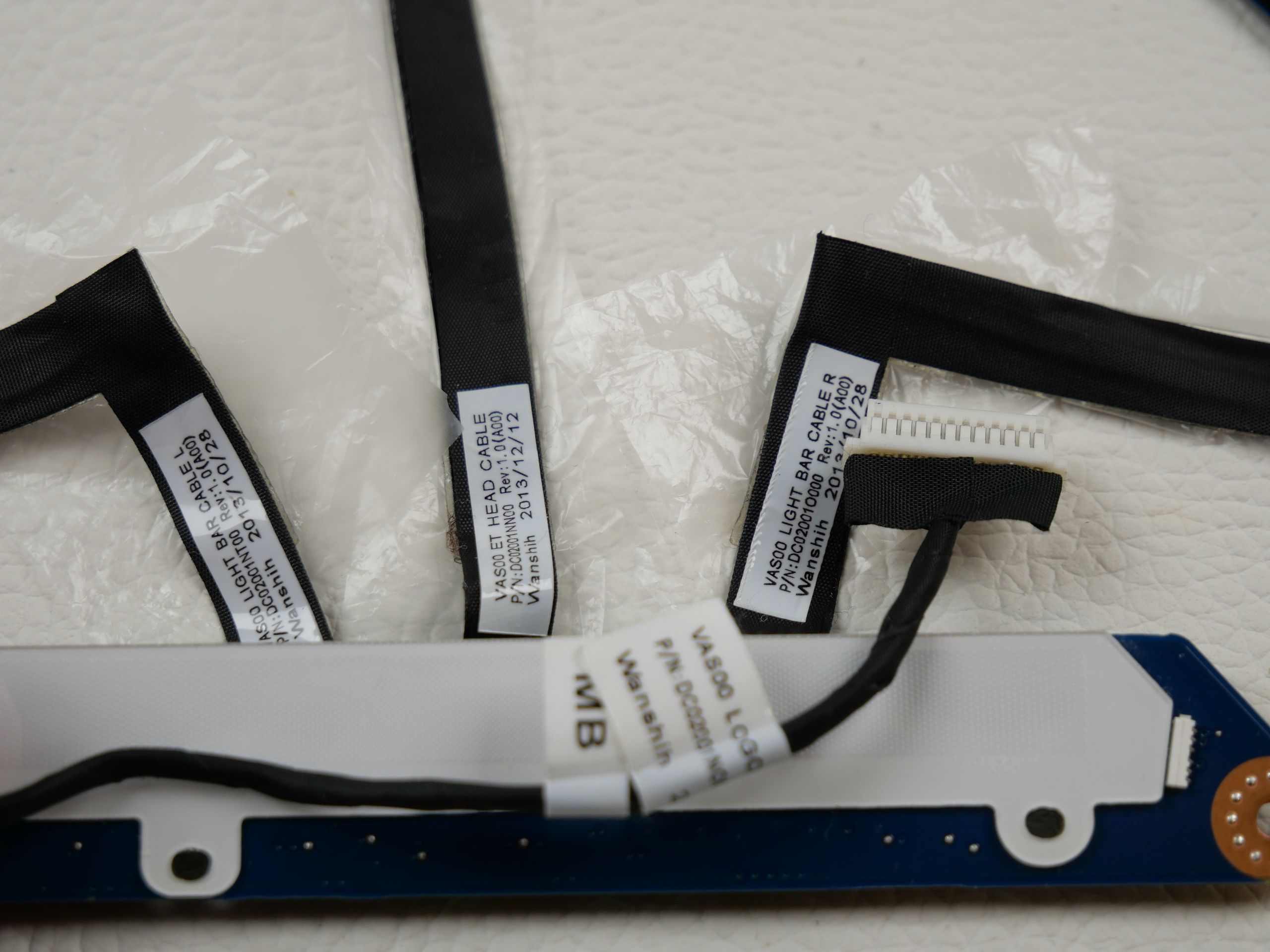 alienware-17-r1-module-board-led-lighting-614-3