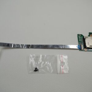 asus-g750jz-module-board-sd-card-connection-658-1