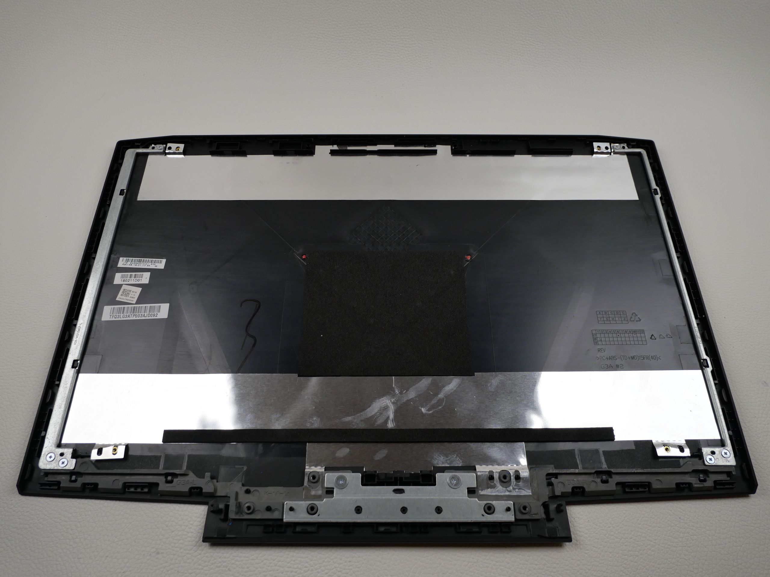 hp-omen-15-ce019ng-top-lid-back-cover-523-2