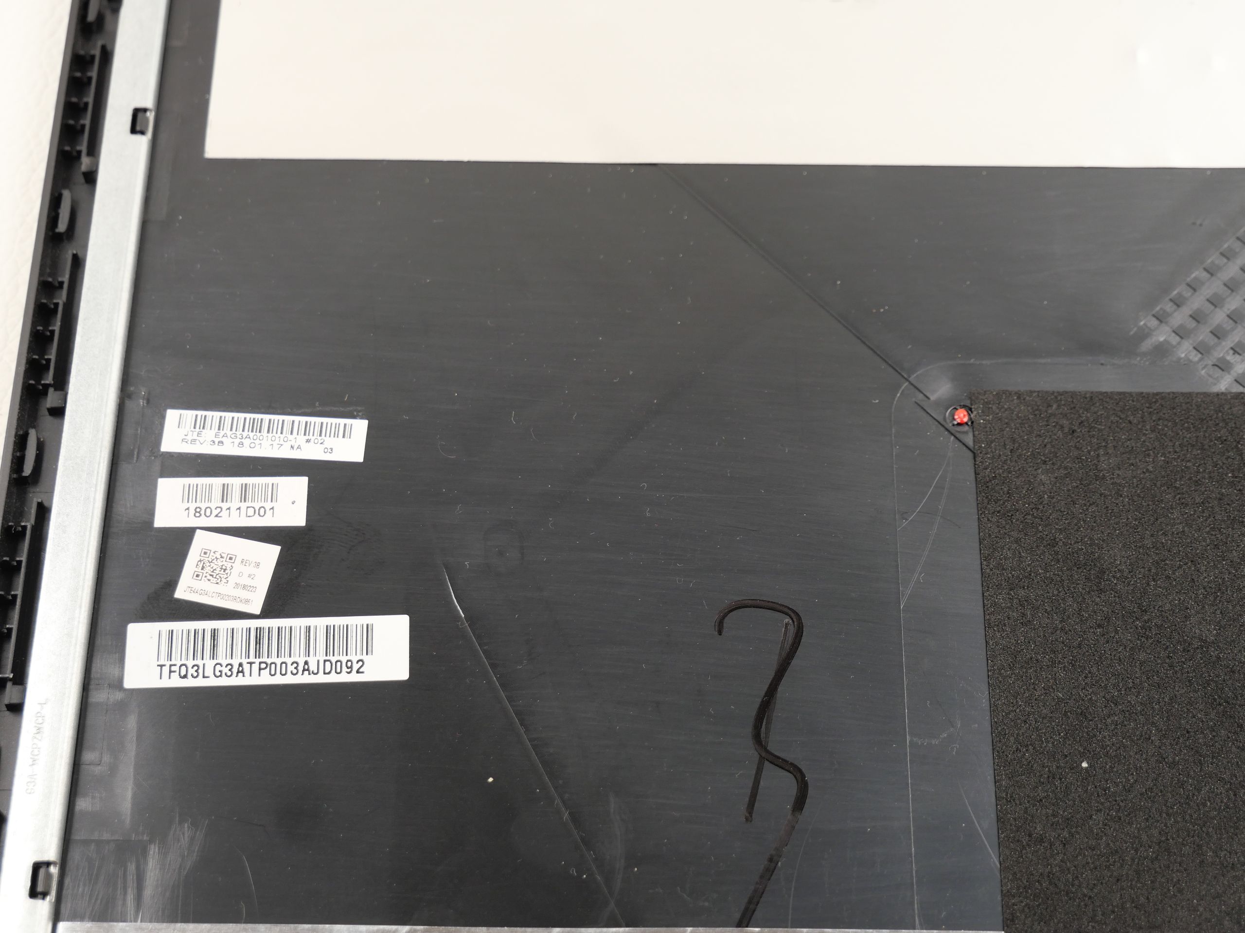 hp-omen-15-ce019ng-top-lid-back-cover-523-3
