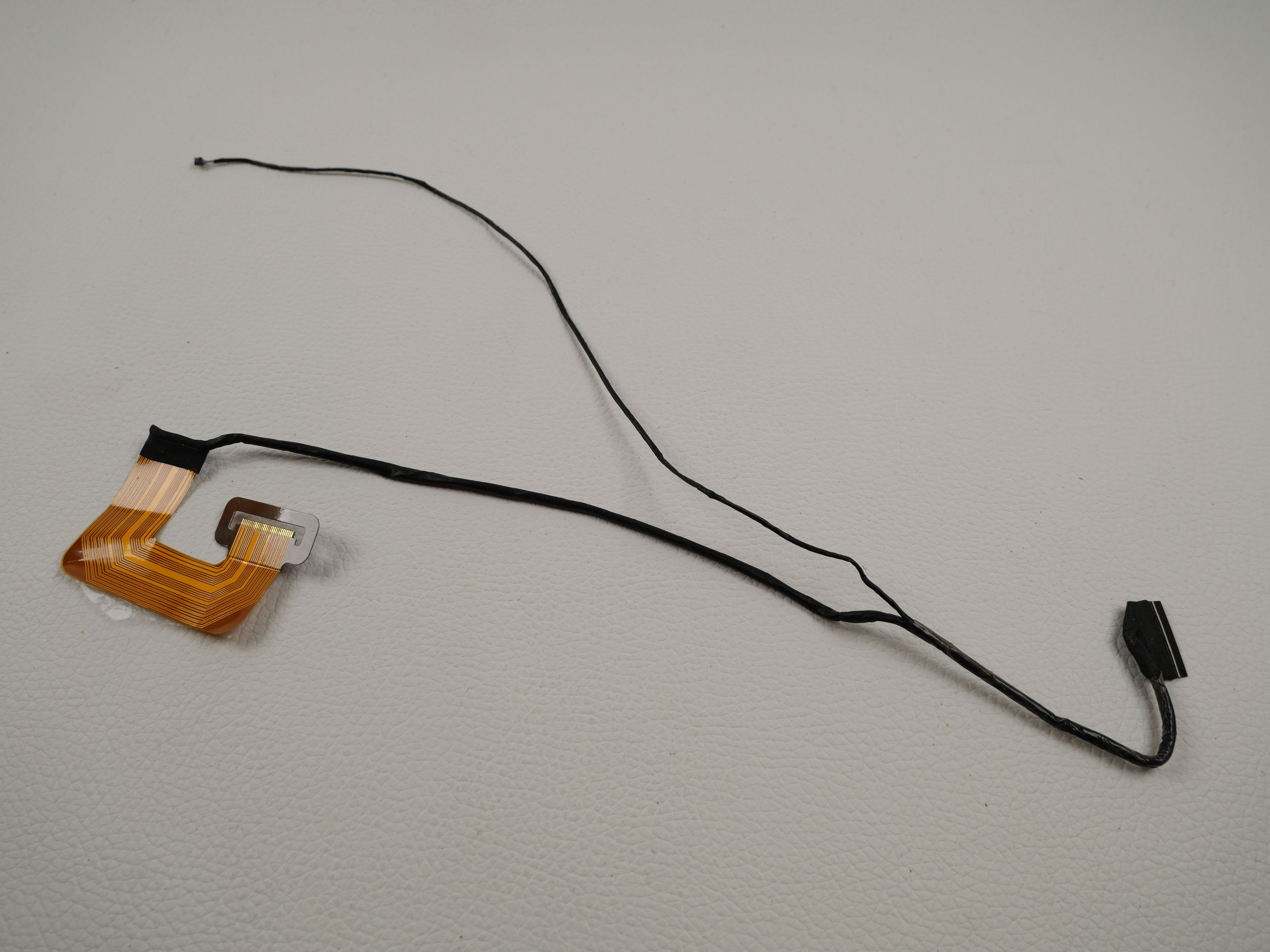 jumper-technology-ezbook-x5-display-webcam-cable-546-1