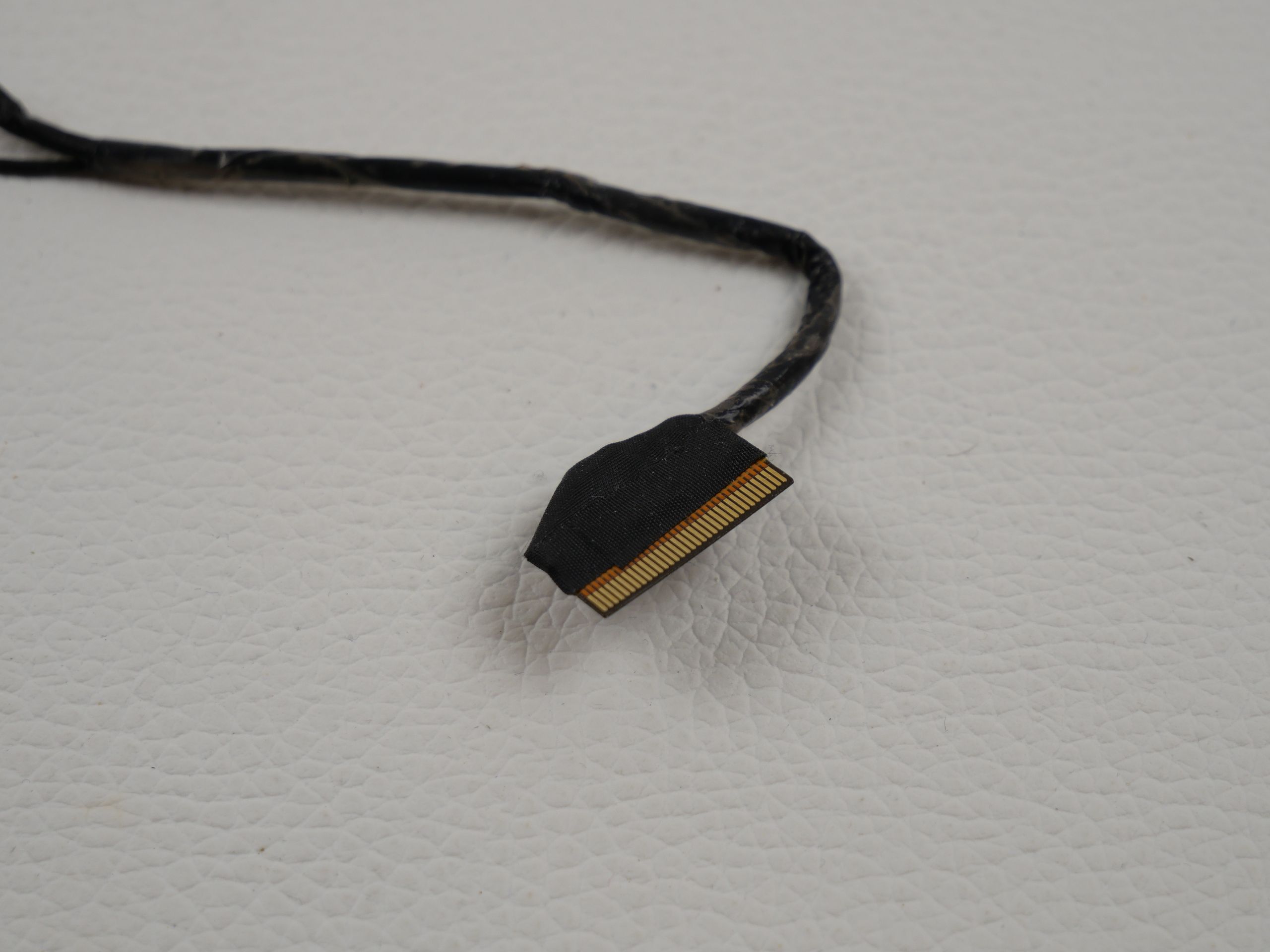 jumper-technology-ezbook-x5-display-webcam-cable-546-3