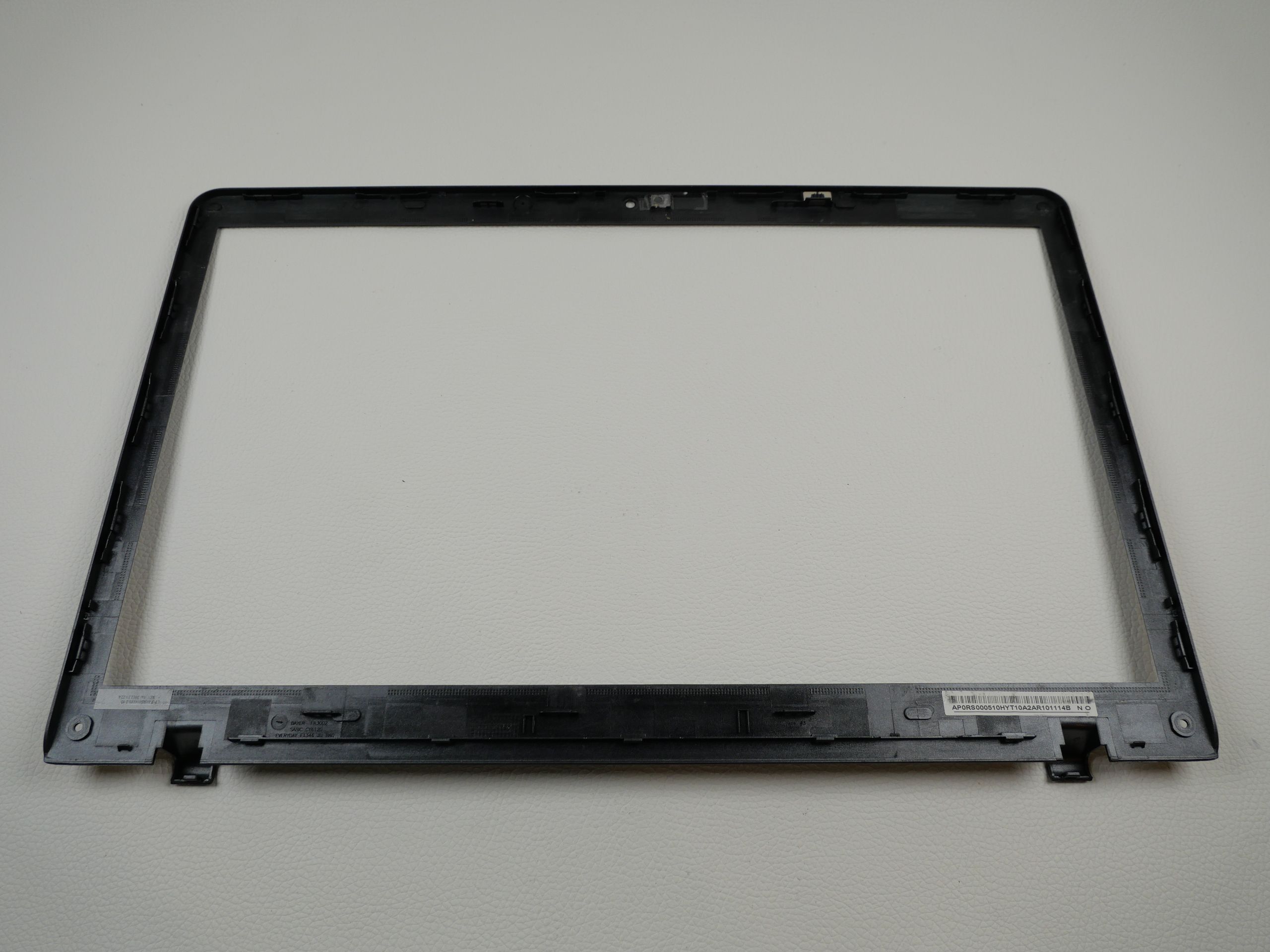 samsung-np355v5c-front-frame-bezel-598-2