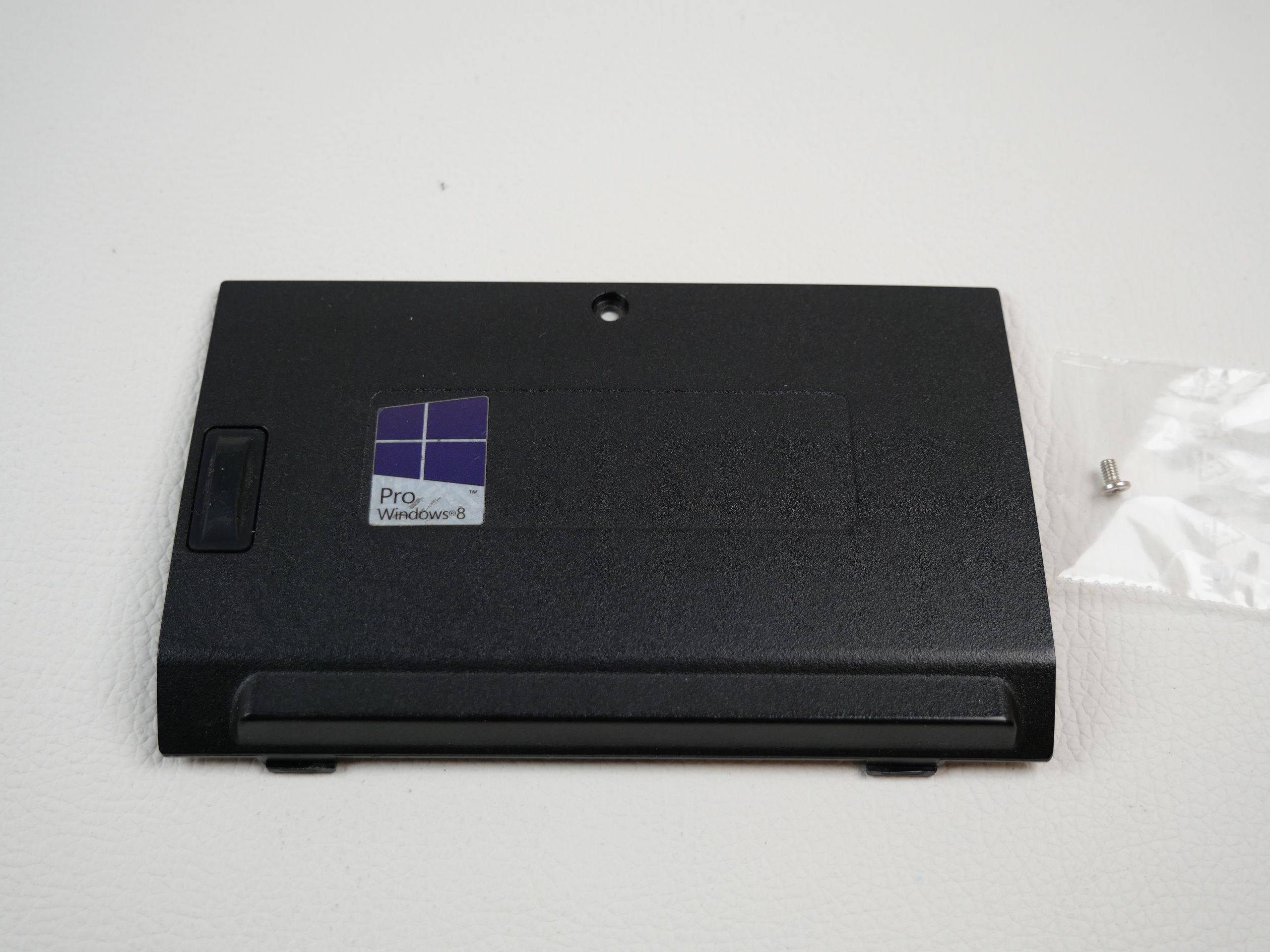 fujitsu-lifebook-a532-hard-disk-access-panel-door-cover-874-1