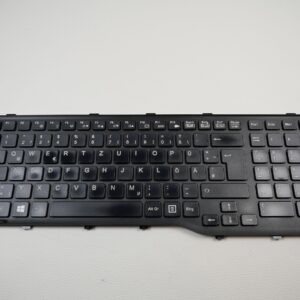 fujitsu-lifebook-a532-keyboard-880-1