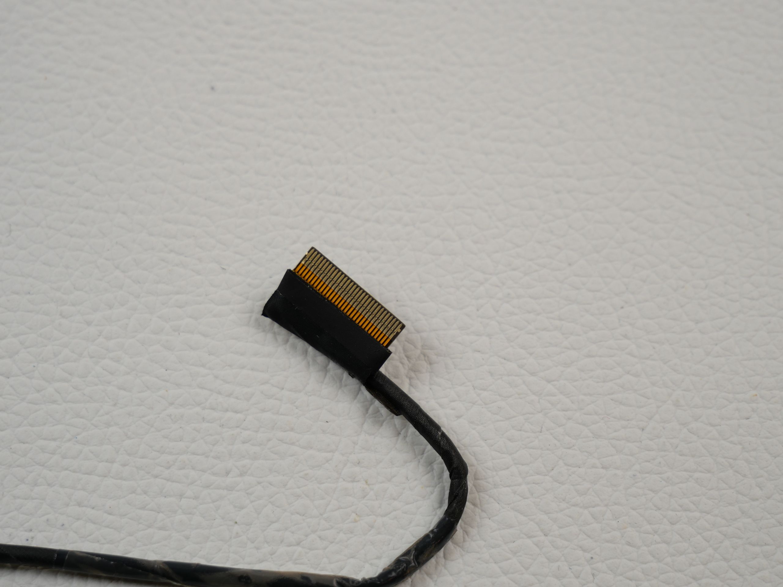 jumper-technology-ezbook-s15-display-webcam-cable-1048-3