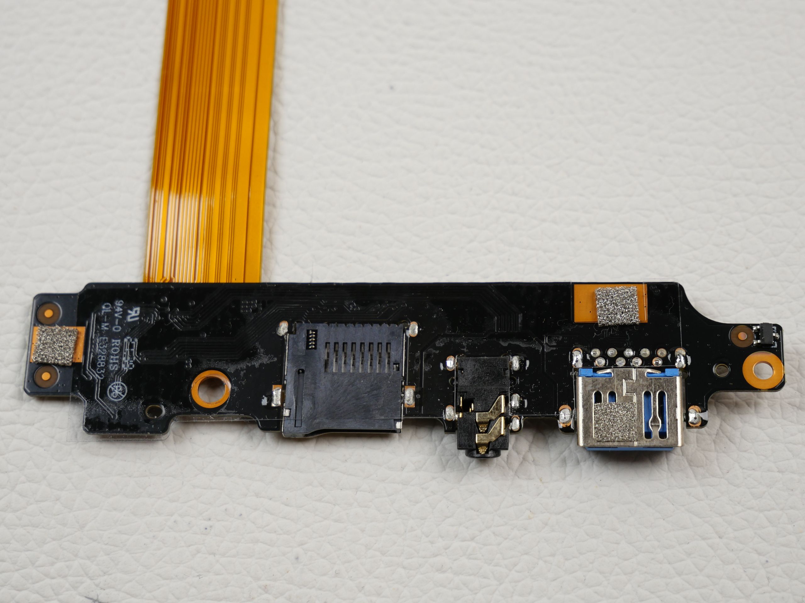 jumper-technology-ezbook-s15-module-board-usb-connector-earphone-jack-sd-card-connection-1051-3