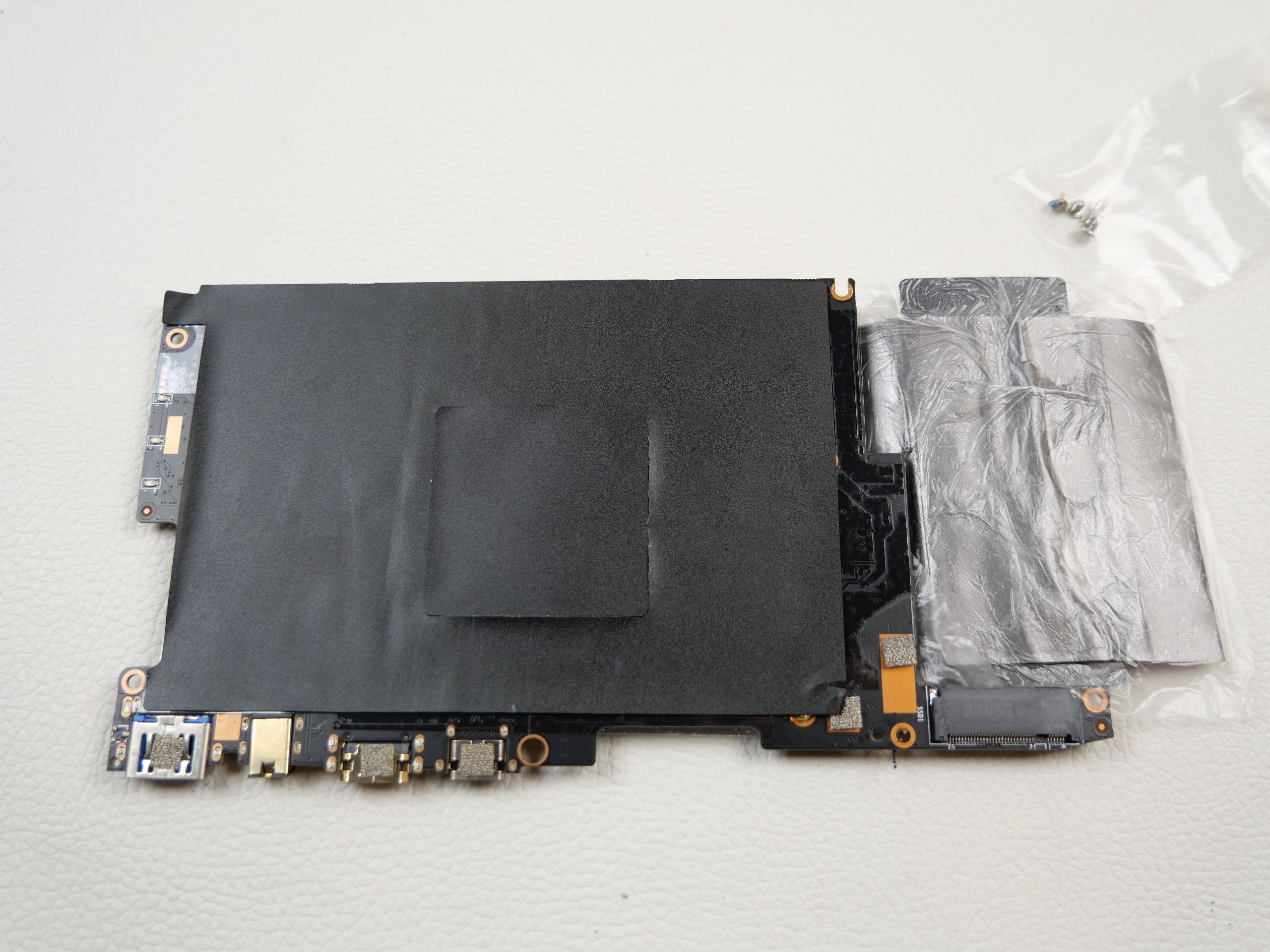 jumper-technology-ezbook-s15-motherboard-1040-4