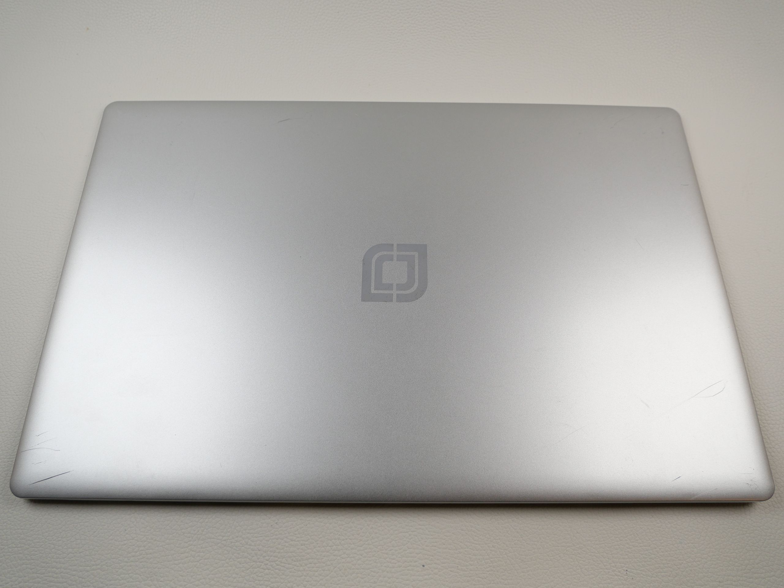 jumper-technology-ezbook-s15-top-lid-back-cover-1043-1