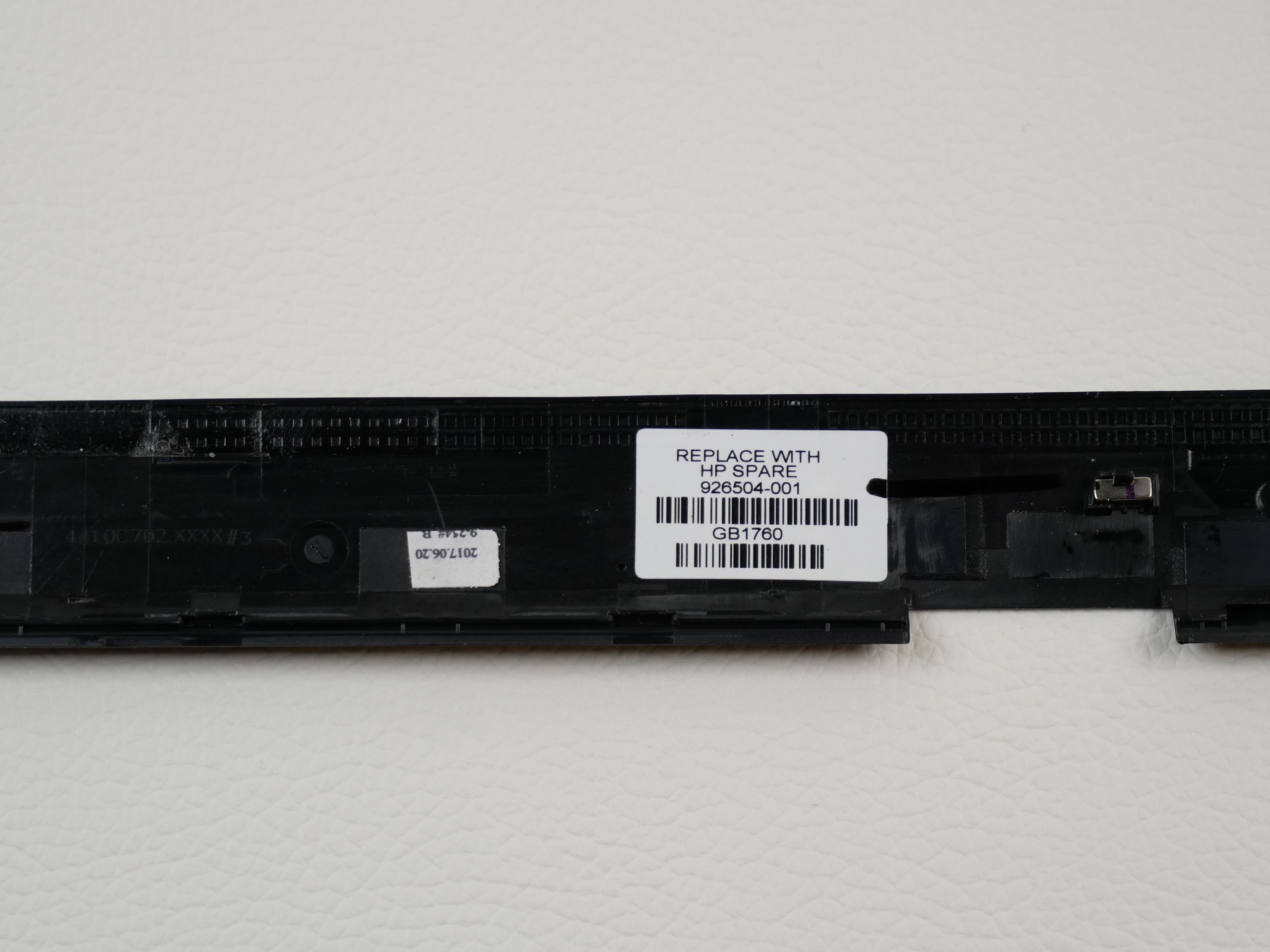 hp-17-ak053ng-front-frame-bezel-1284-3