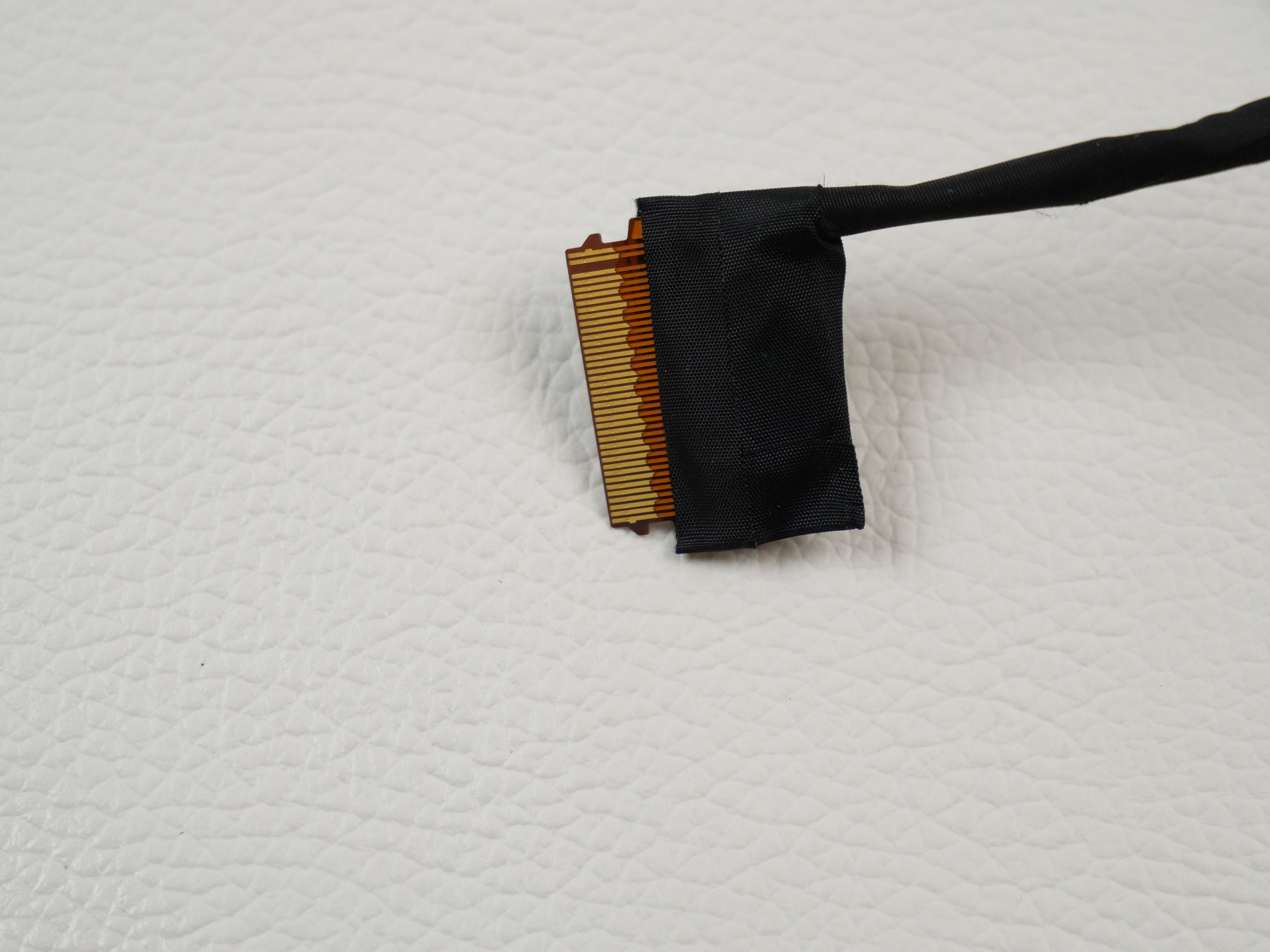 hp-17-p108ng-display-webcam-cable-1307-3