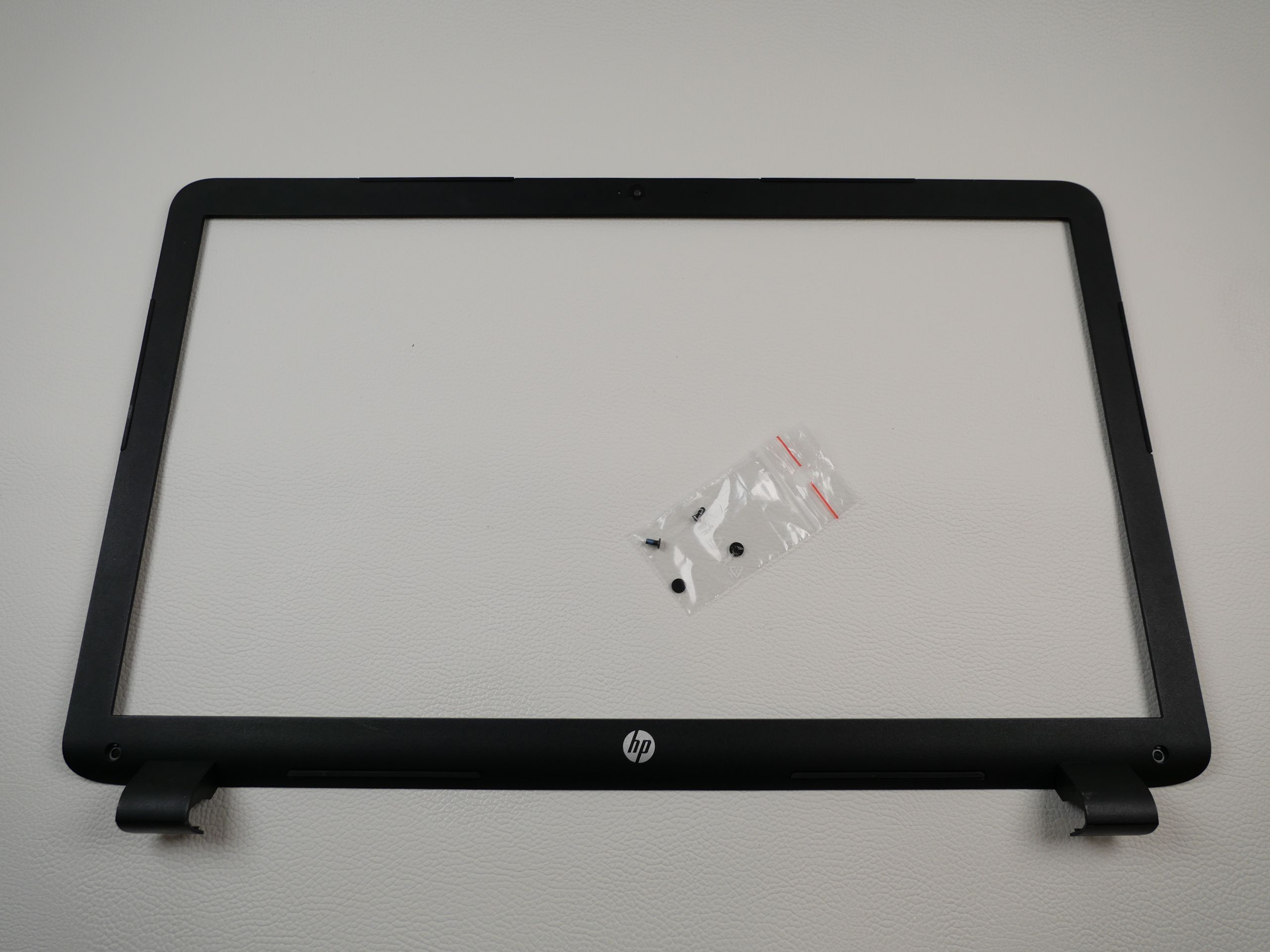 hp-17-p108ng-front-frame-bezel-1309-1
