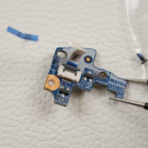 hp-gaming-pavilion-15-cx0555ng-module-board-powerswitch-1253-1