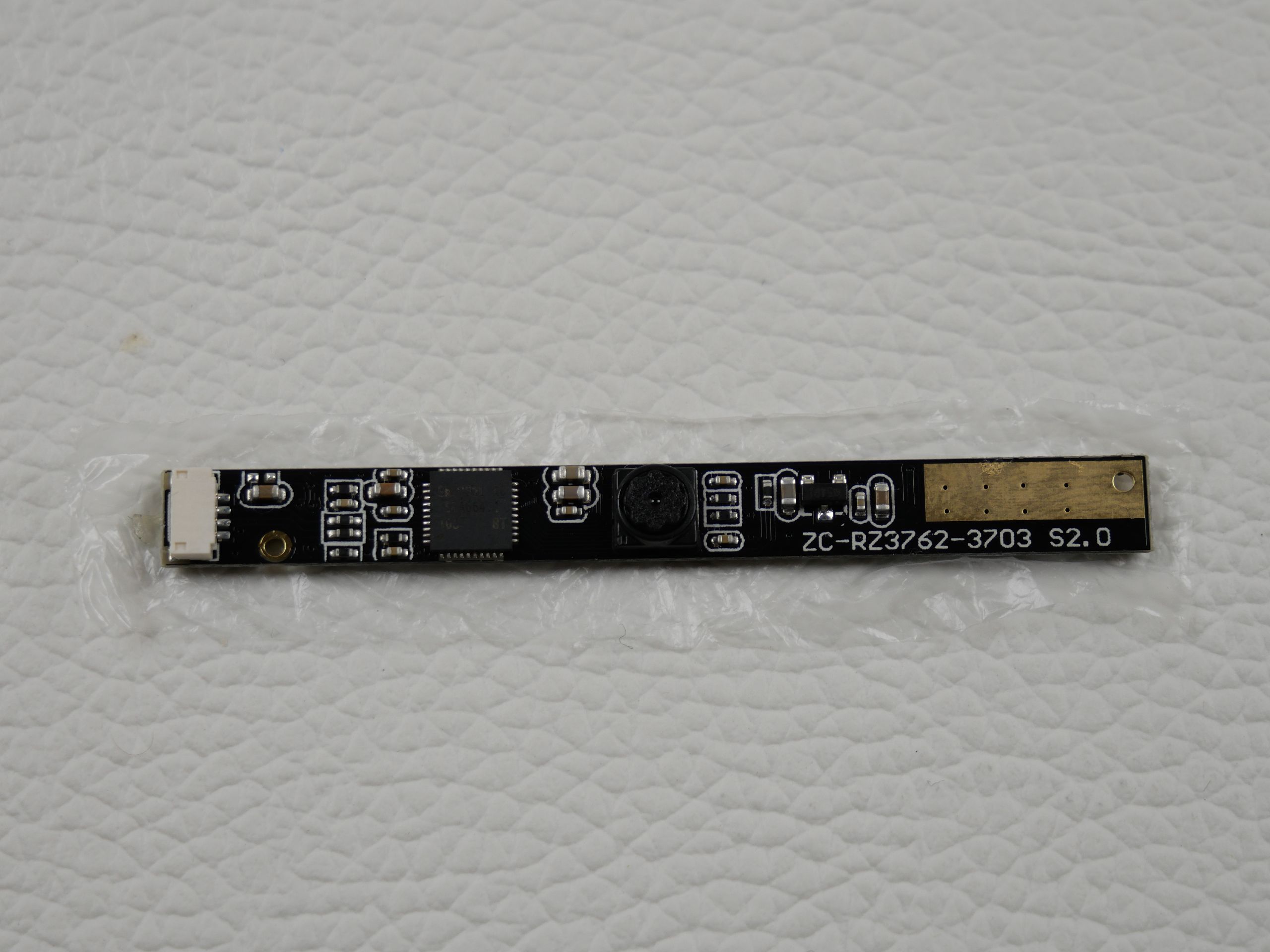 medion-akoya-e2227t-webcam-camera-1319-1