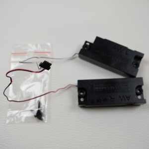 medion-akoya-e7424-speaker-1360-1