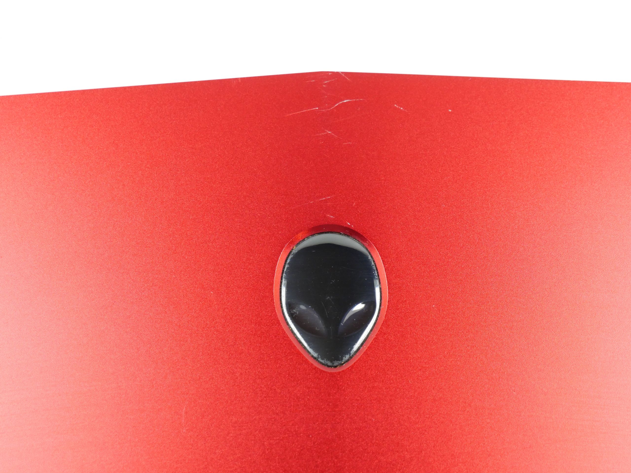 alienware-m17x-top-lid-back-cover-1600-3