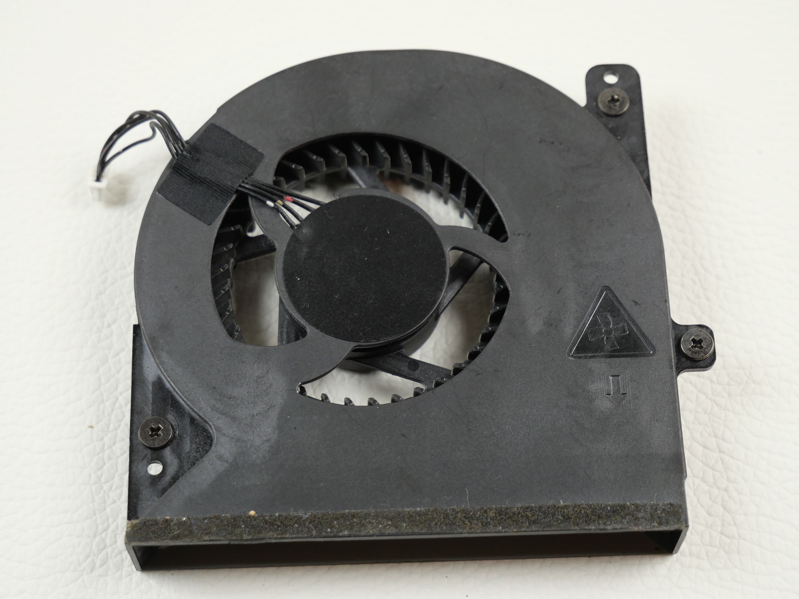 alienware-m18x-gpu-fan-1608-2