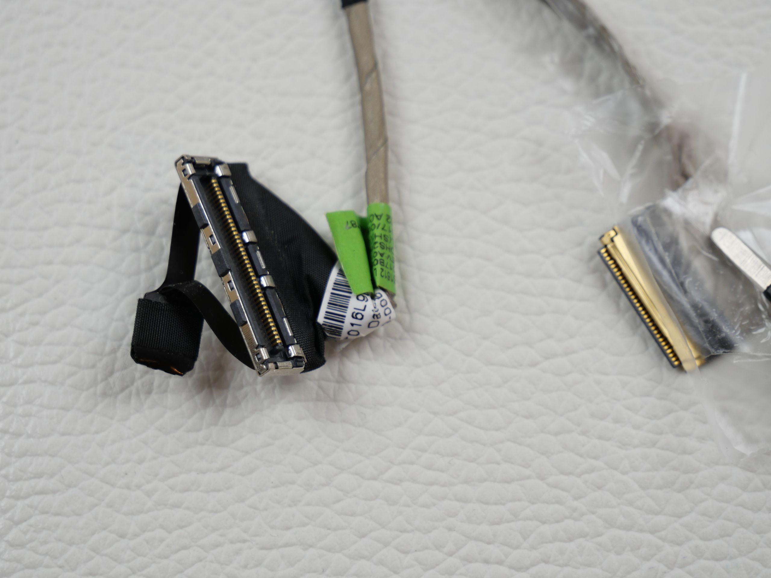 hp-elitebook-820-g4-display-webcam-cable-1559-2