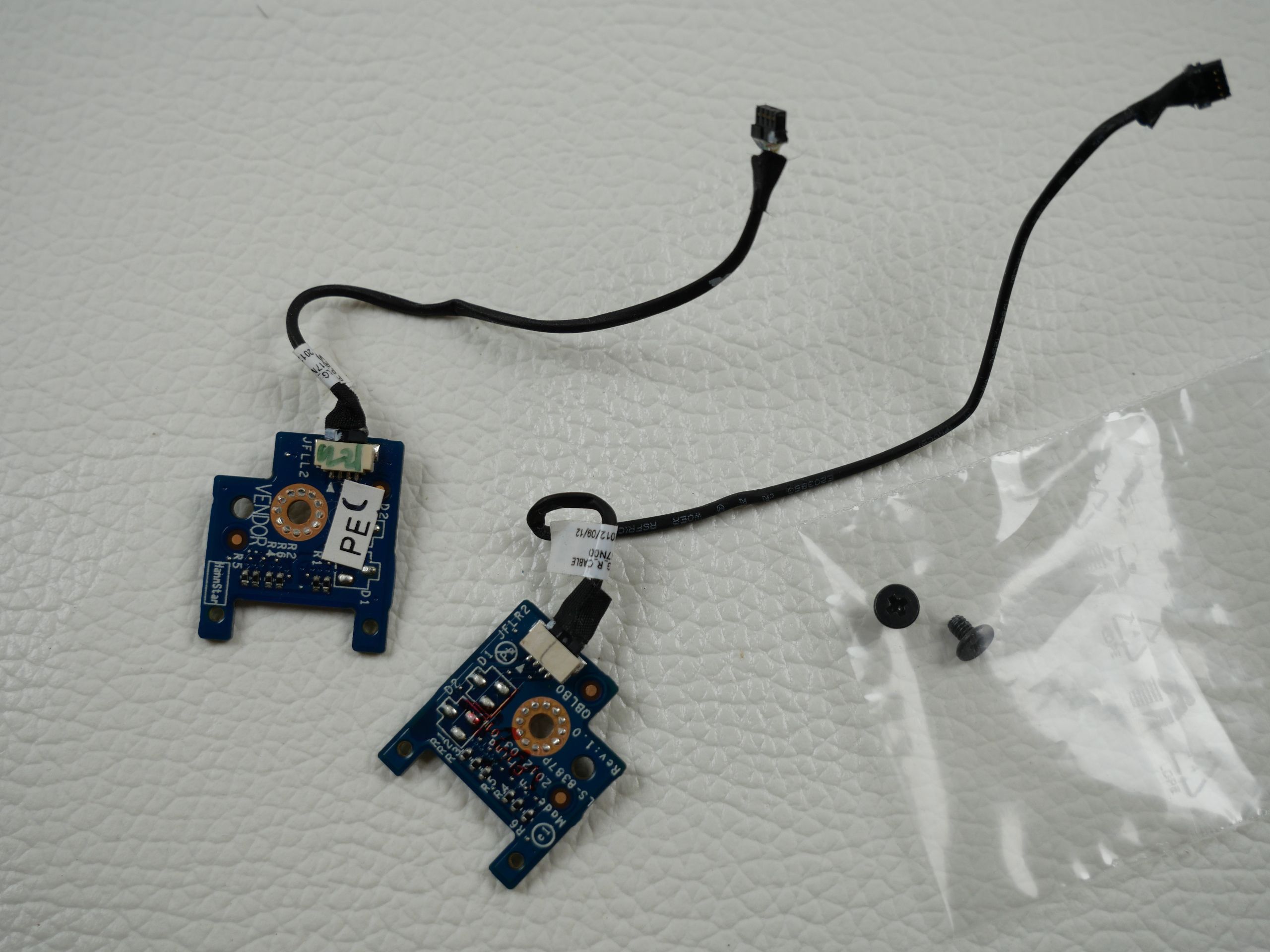 alienware-m14x-r2-module-board-led-lighting-1727-1