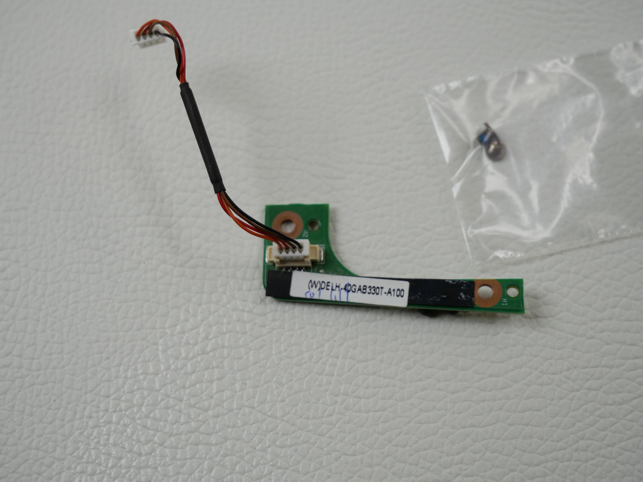 alienware-m17x-r2-module-board-infrared-1762-1
