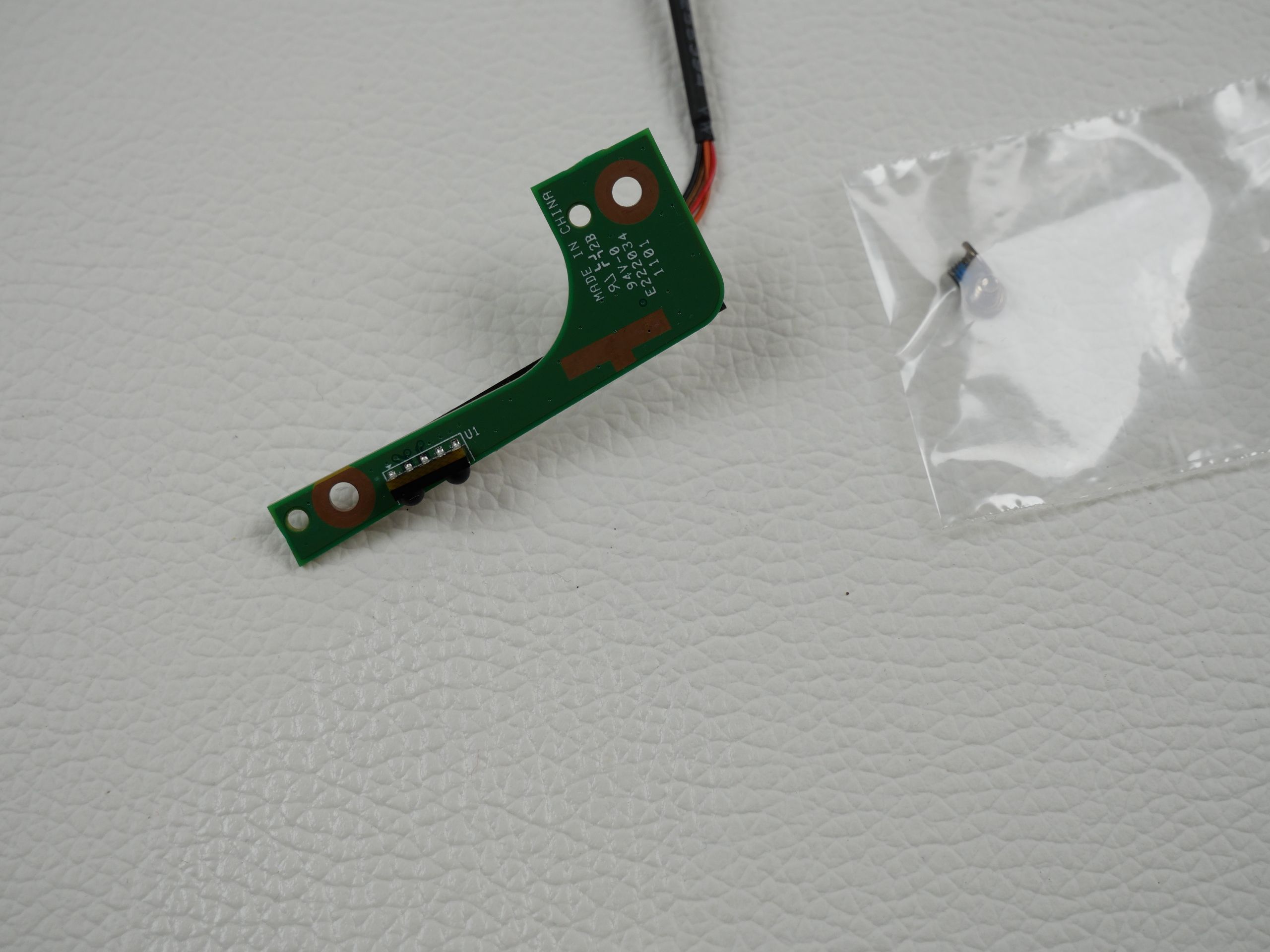 alienware-m17x-r2-module-board-infrared-1762-2