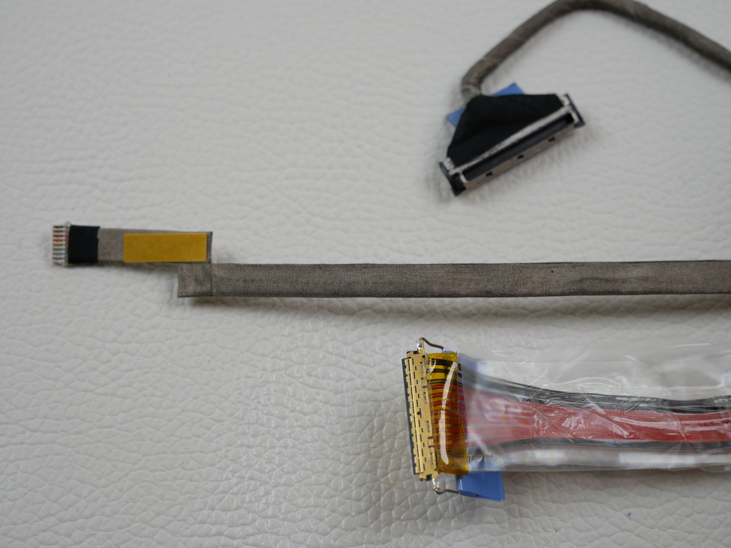 alienware-m18x-r2-display-webcam-cable-2016-4
