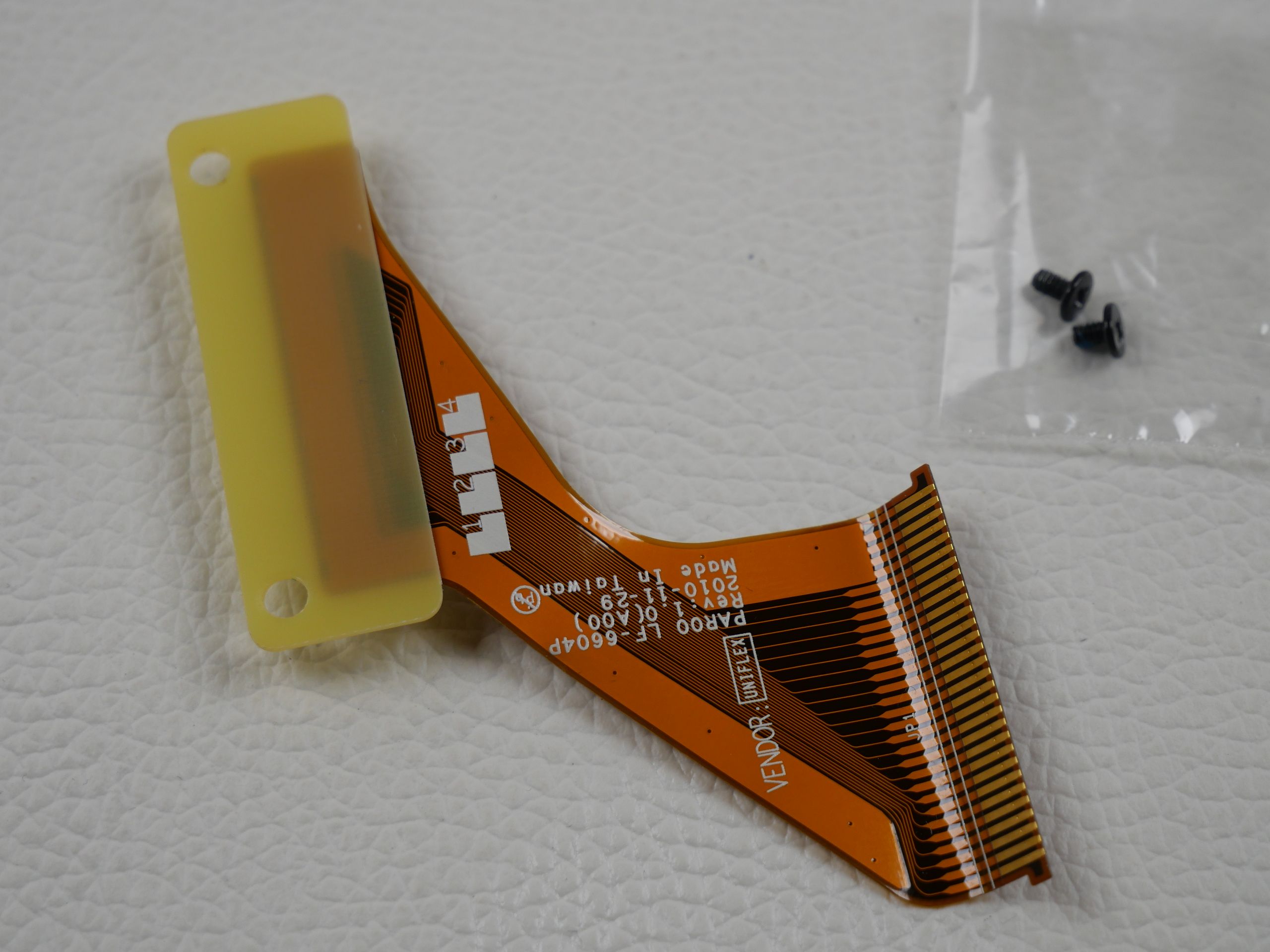 alienware-m17x-r4-module-board-2084-2