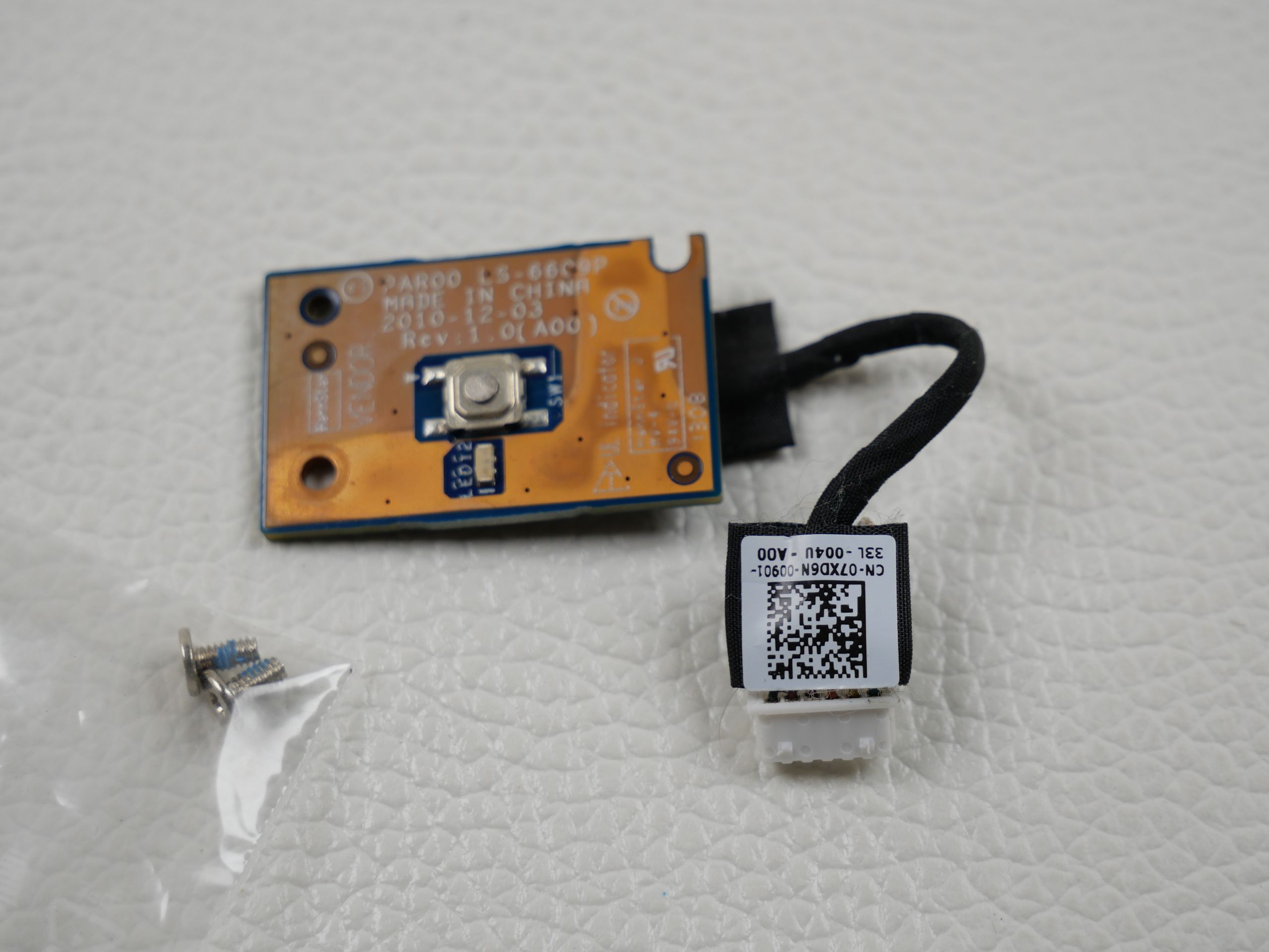 alienware-m17x-r4-module-board-powerswitch-2090-1