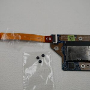 alienware-m17x-r4-module-board-sd-card-connection-2085-1