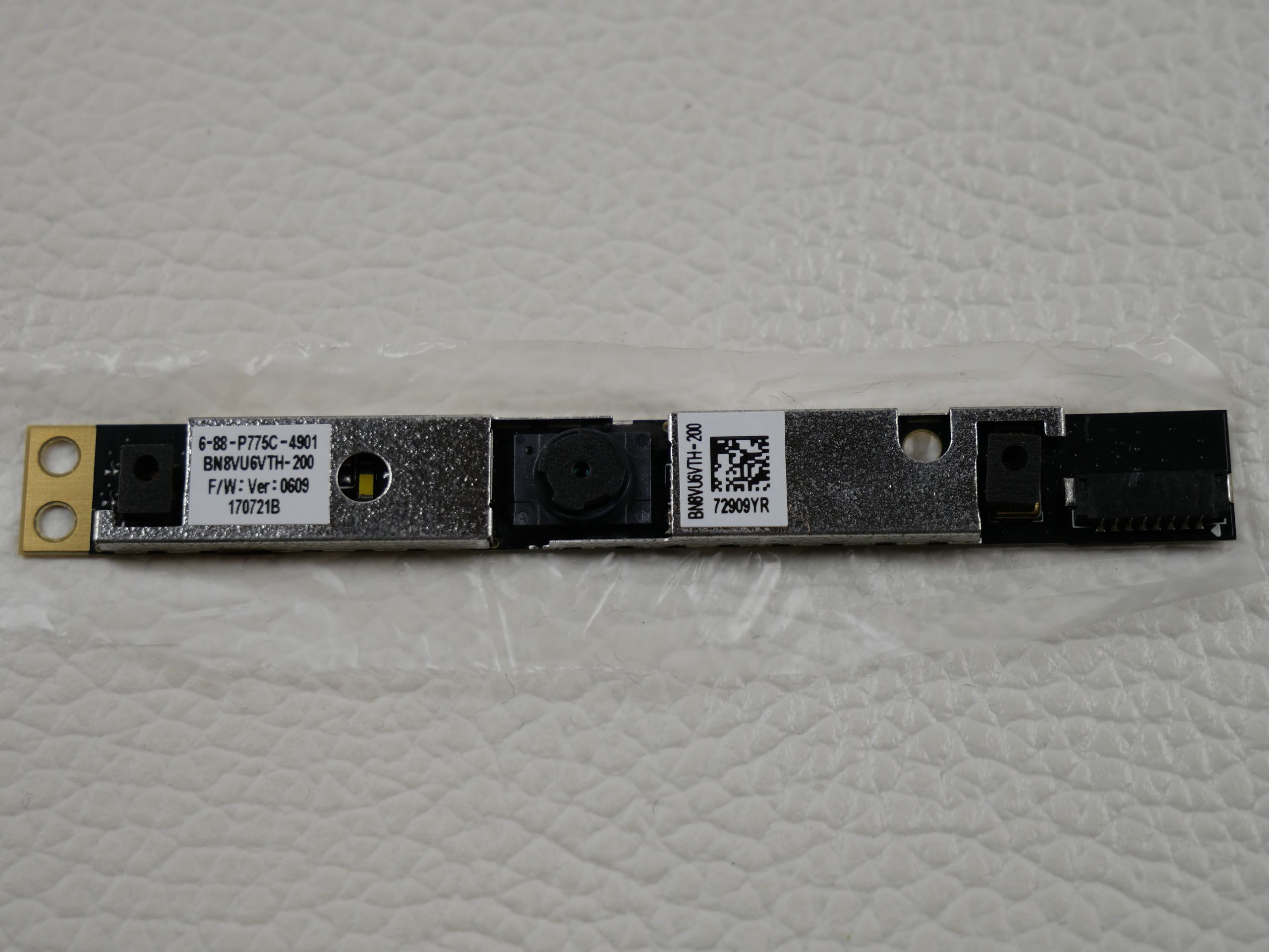 schenker-xmg-a517-clevo-n850hp6-webcam-camera-2187-1