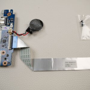 lenovo-ideapad-320s-14ikb-module-board-usb-connector-sd-card-connection-2232-1