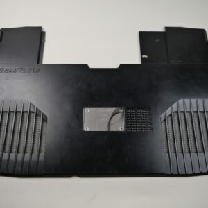 alienware m17x r3 r4 3d gedruckte gummifuesse nach der montage am Gehäuseboden